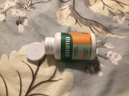 Customer photo review of Emma