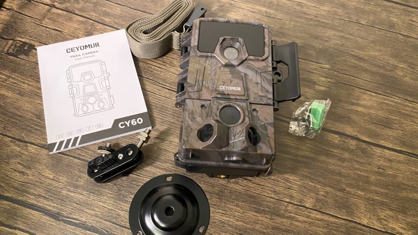 Customer photo review of Ceyomur CY60 Wildlife Camera Trail Camera 30MP HD with 120° Detection Angle Loop Recording