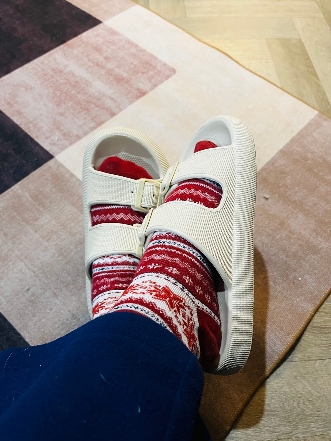 Customer photo review of Cushion Sandals - Cloud Slides