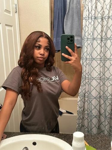 Customer photo review of #4 Dark Brown Body Wave Wig 13x4 HD Lace Front Colored Human Hair Wigs