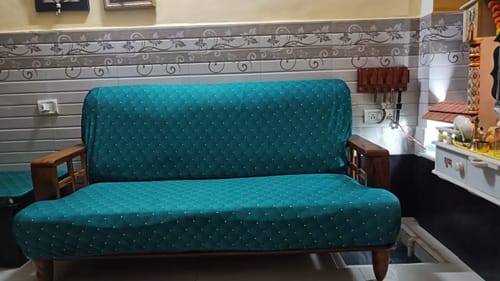 Customer photo review of Luxurious Capitone Elastic Sofa Slipcover
