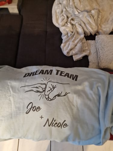 Customer photo review of Dream Team Fauststoß - Individueller Hoodie Unisex Rückendruck