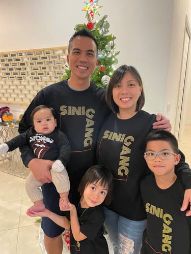 Customer photo review of Filipino Sweatshirt Crew Neck Sinigang Pinoy Food Merch