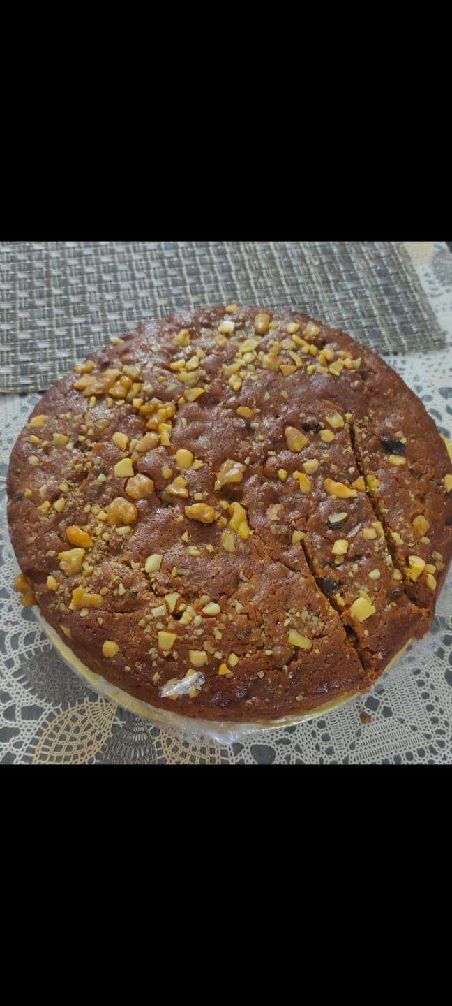 Customer photo review of Eggless Christma Plum Cake