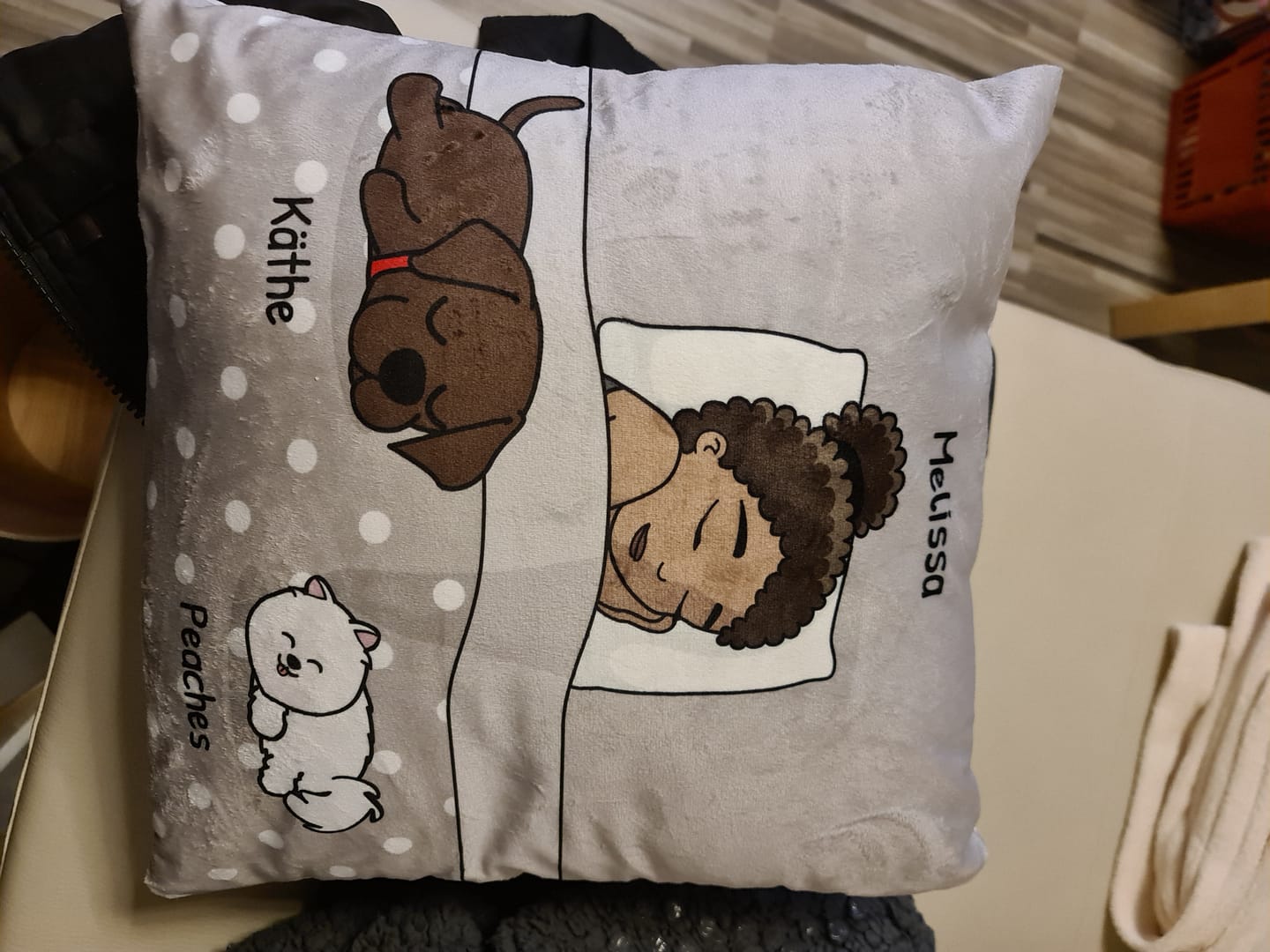 Customer photo review of Kuschelzeit mit Fellnasen - Individuelles Kissen