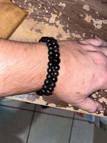 Customer photo review of Pulsera Ónix Negro Mate (8 mm)