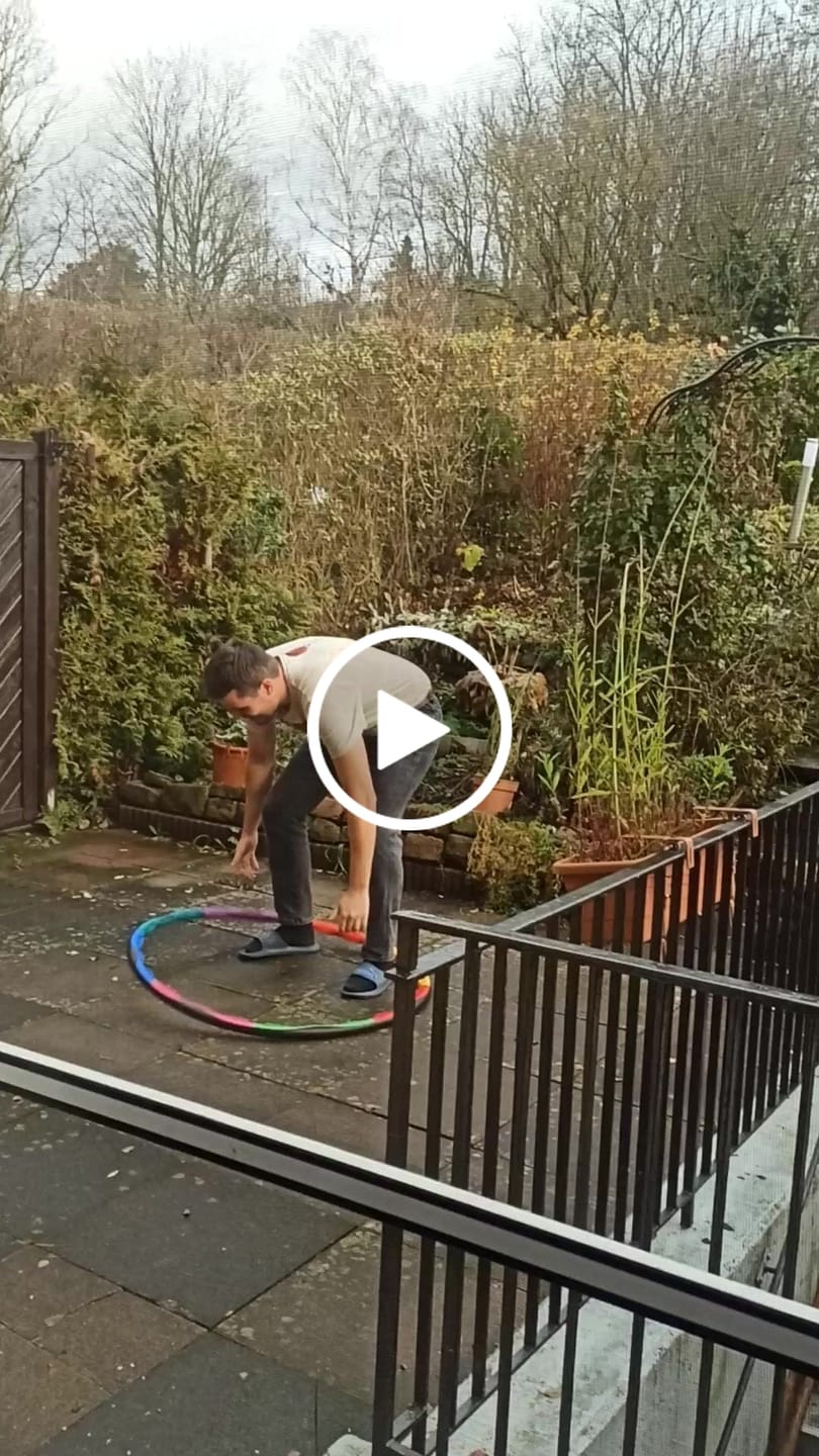 Customer video review of Powerhoop Deluxe Weighted Hula Hoop 1.9kg