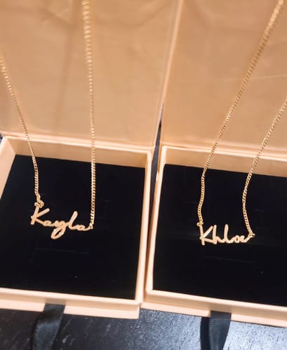 Customer photo review of DAINTY SCRIPT NAME NECKLACE