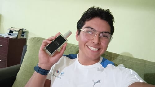 Customer photo review of H009 Inspirado en: Bleu - Chanel