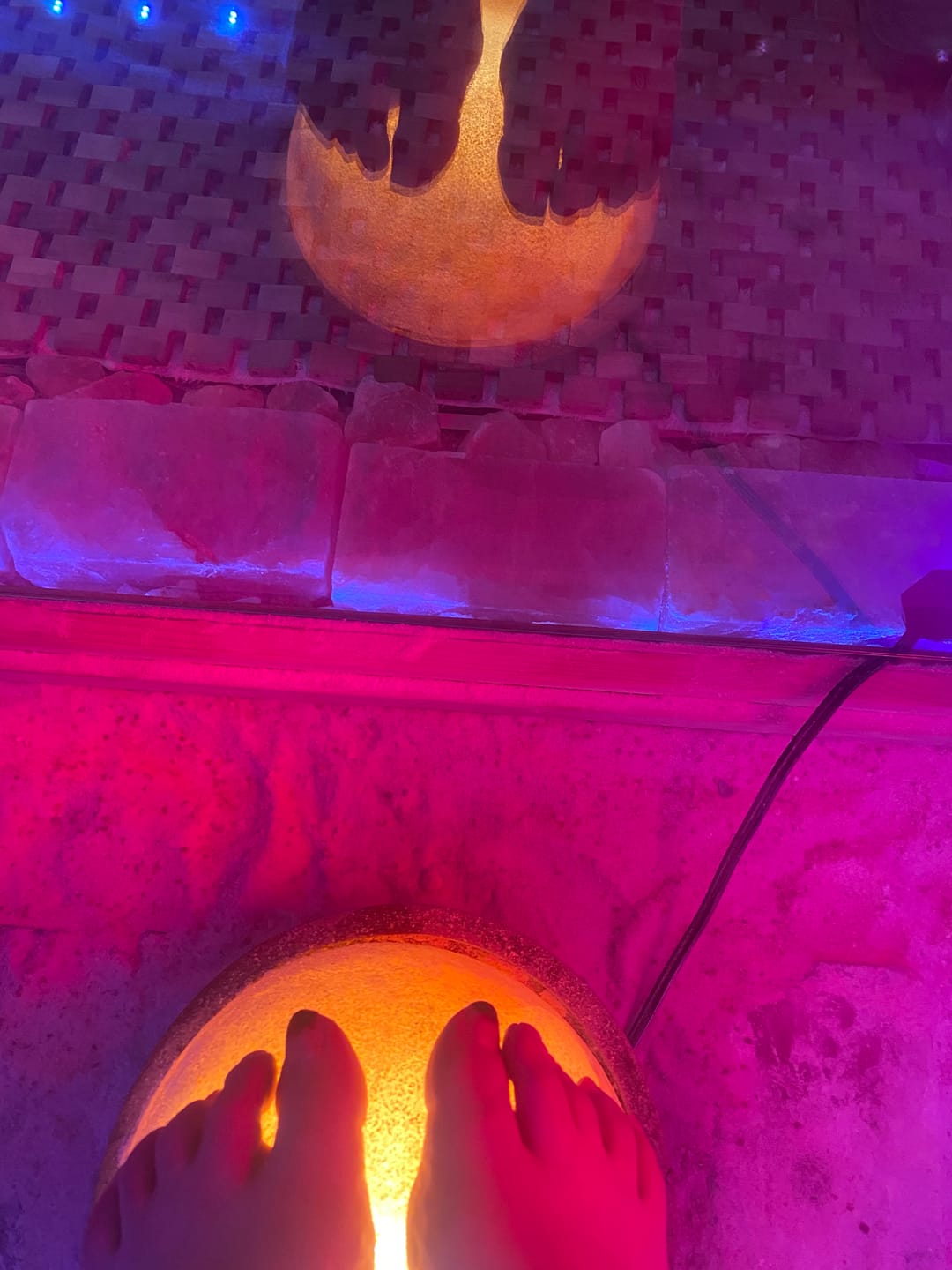 Customer photo review of Replacement Bulb for Himalayan Salt Lamps (15 Watt)