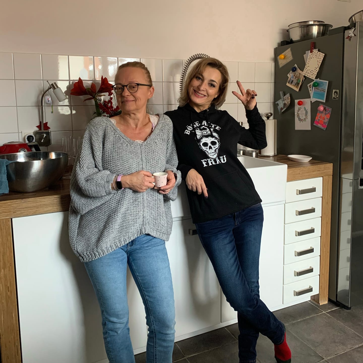 Customer photo review of Böse alte Frau - Damen Hoodie