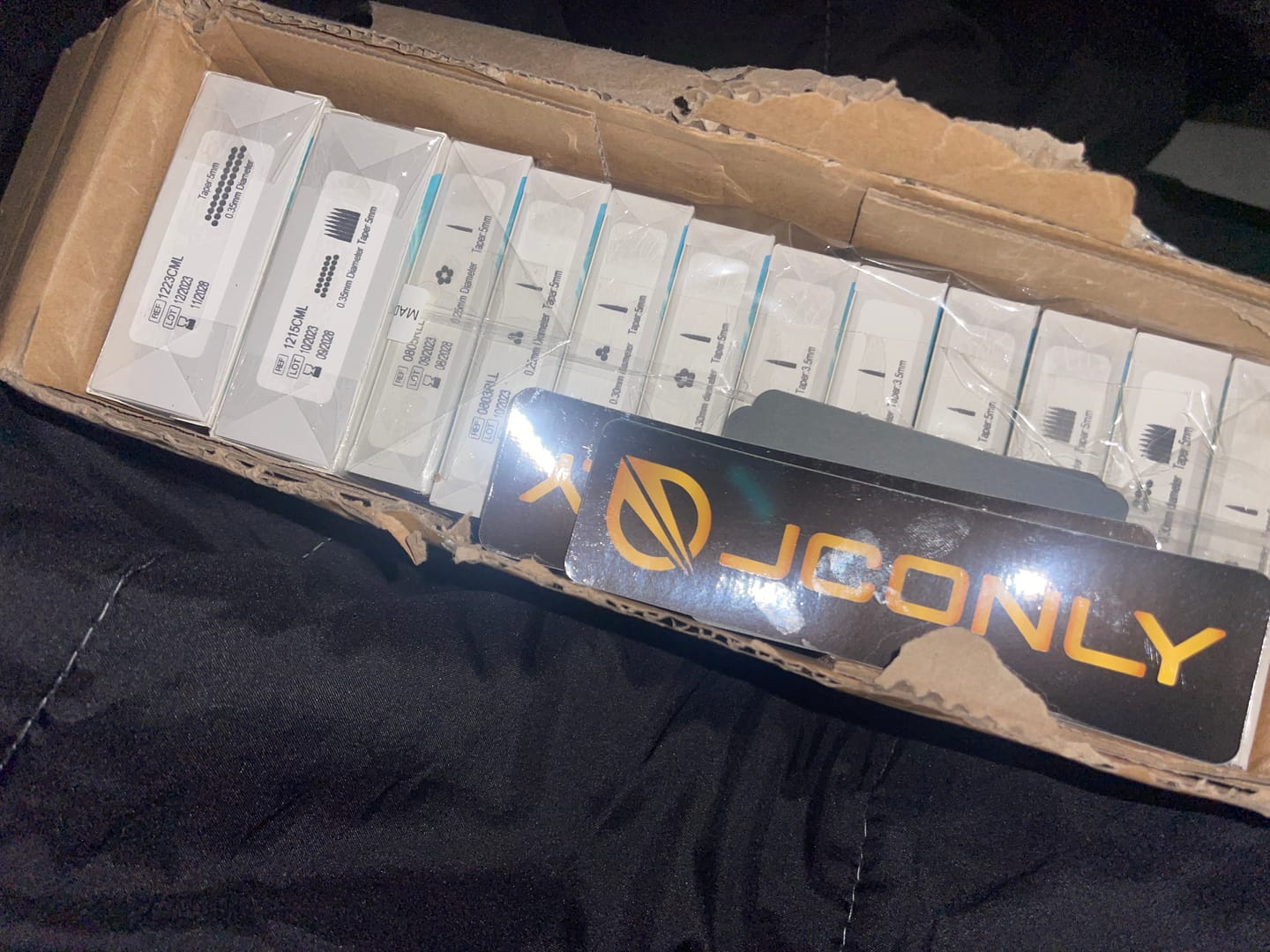 Customer photo review of JCONLY VETAR Tattoo Cartridge Needles Curved Magnum