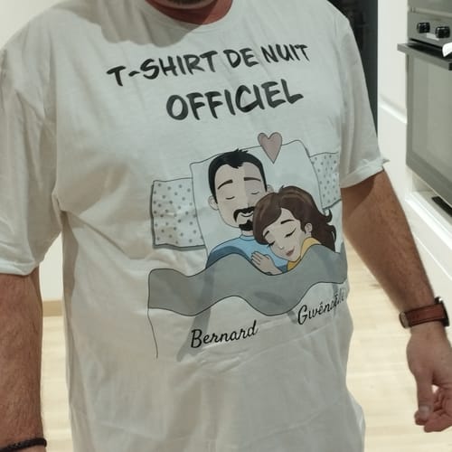 Customer photo review of Dormeurs - T-Shirt personnalisé