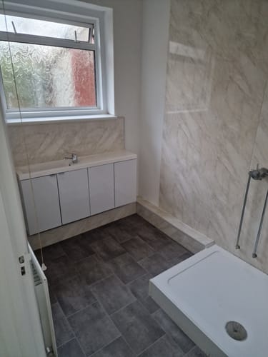 Customer photo review of Hudson Reed Fusion 1200mm Vanity Unit & Basin - Compact - Gloss White