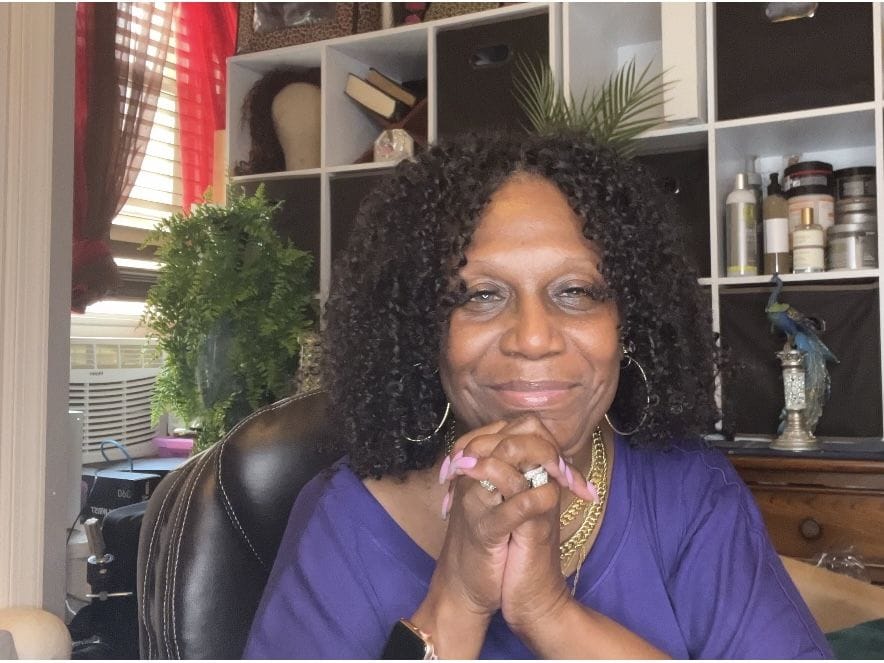 Customer photo review of Nicole Burmese 4A Kinky Curly - InvisiRoot™ Clip-ins (AKA TrueRoot™ Clip-ins)
