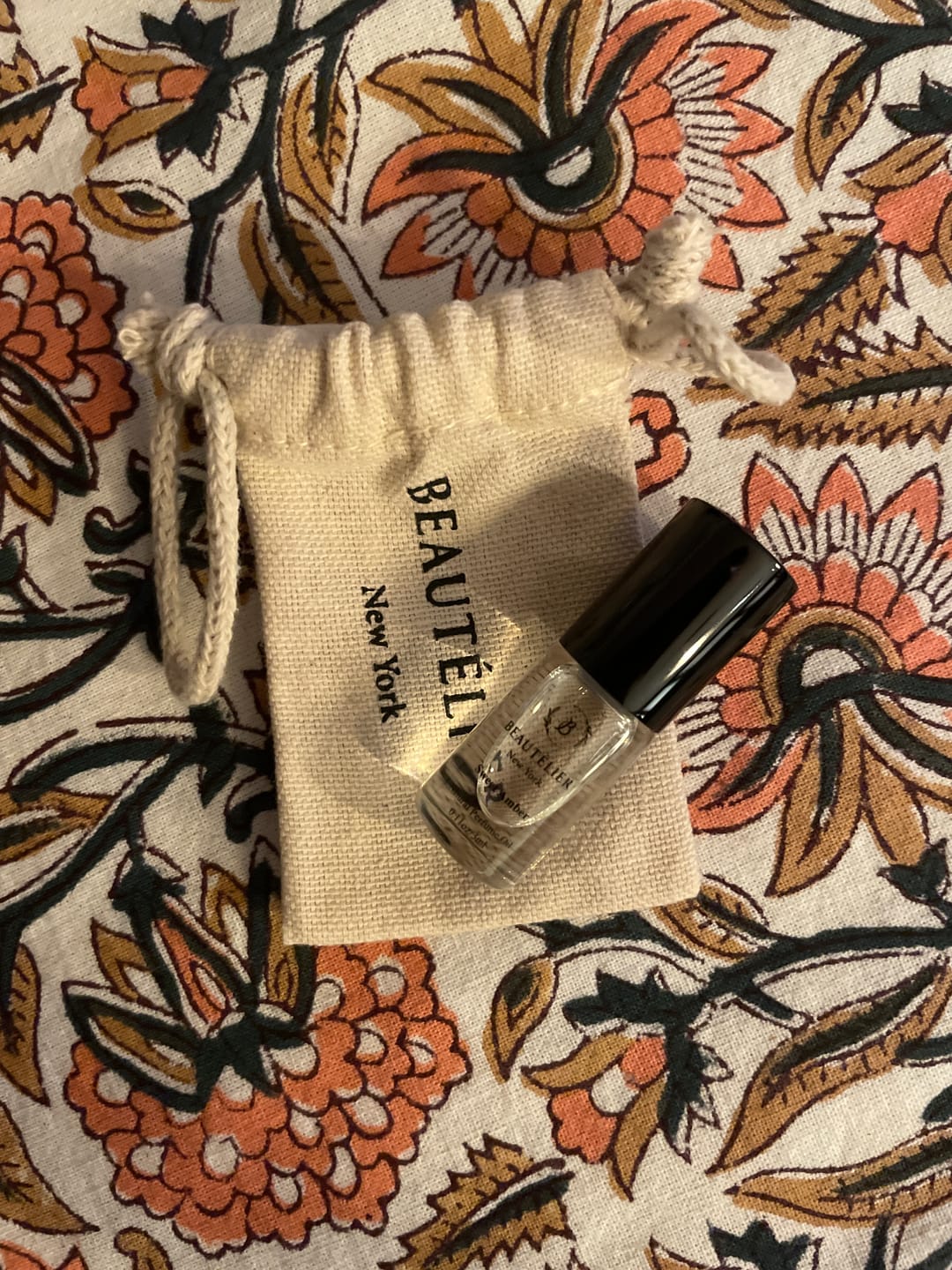 Customer photo review of Sweet Amber Perfume Oil