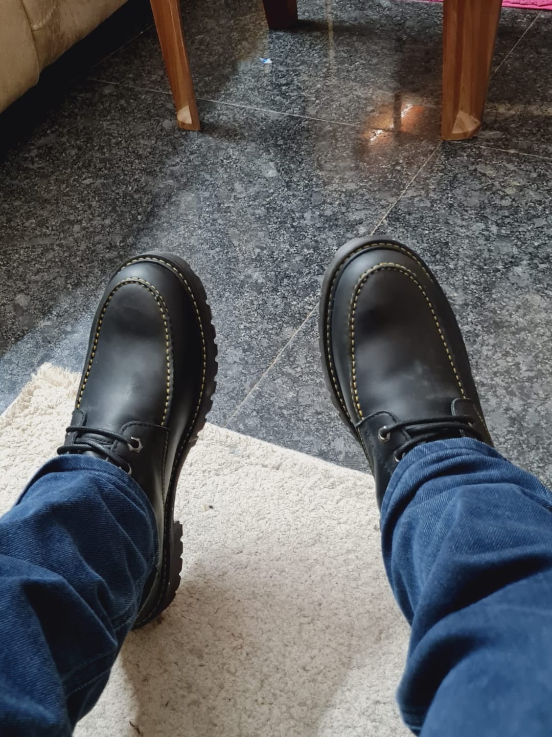 Customer photo review of boots moc-toe black