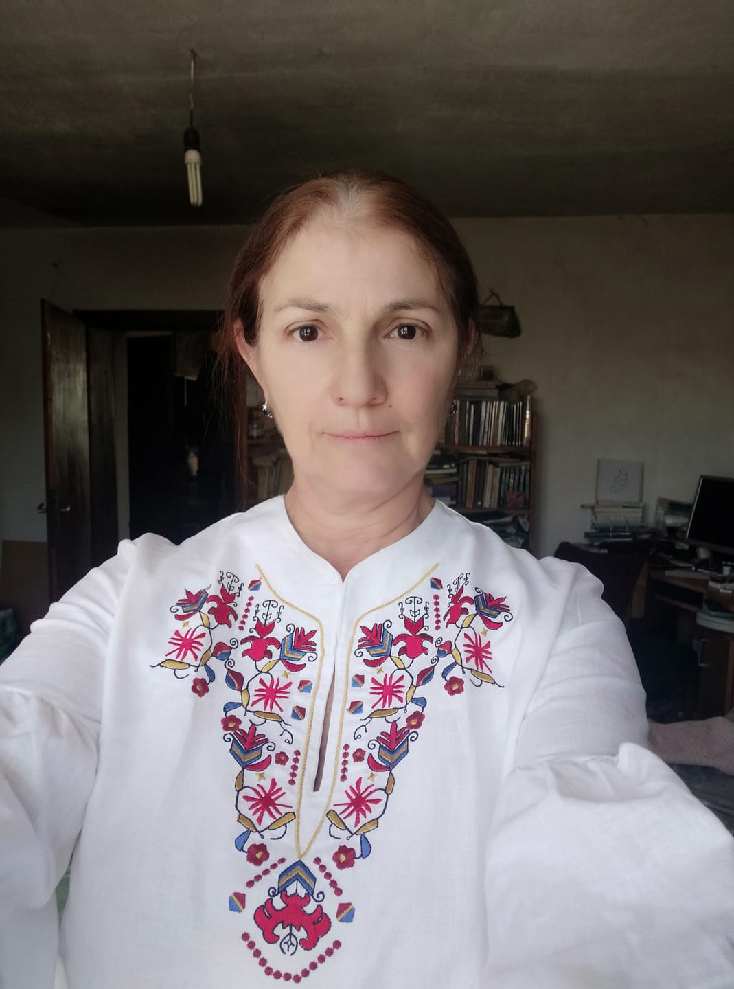 Customer photo review of Дамска риза "Самоковска"