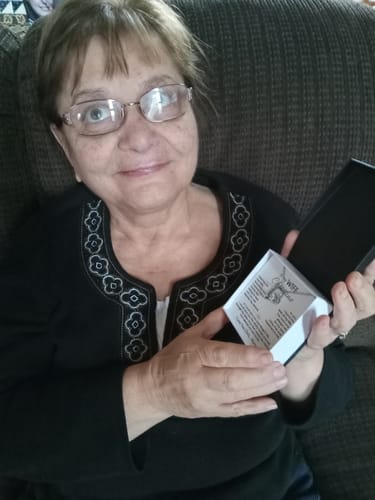 Customer photo review of To My Wife - Forever Love Necklace Gift Set - SS568