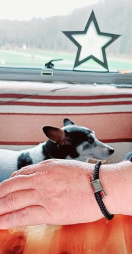 Customer photo review of HOLZBRÜDER Armband Edelstahl Schwarz Geflochten (🌲 )