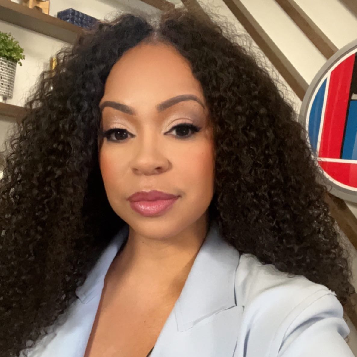 Customer photo review of Nicole Burmese 4A Kinky Curly - InvisiRoot™ Clip-ins (AKA TrueRoot™ Clip-ins)