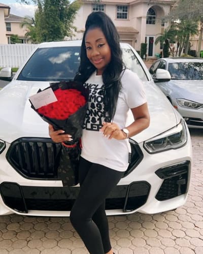 Customer photo review of Red Rose Bouquet