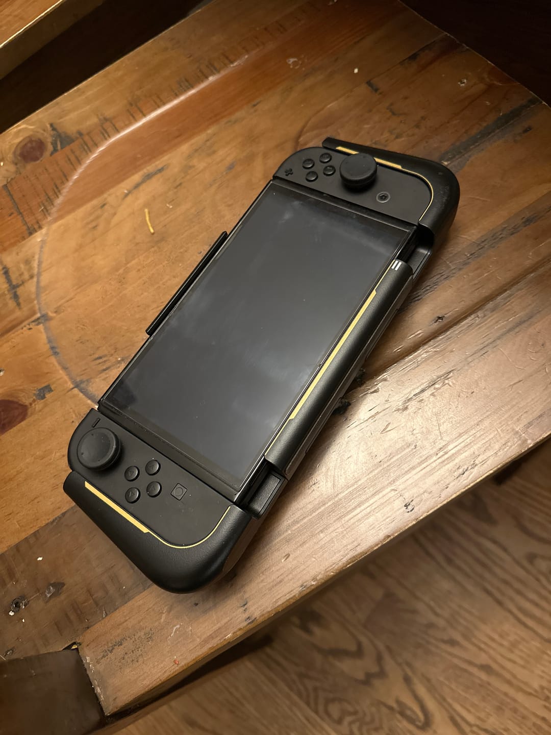 Customer photo review of Plenbo G-case - All-in-1 Gaming Case for Switch & OLED
