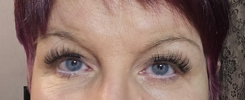 Customer photo review of L.W.I Flick & Stick Russian Lash Set