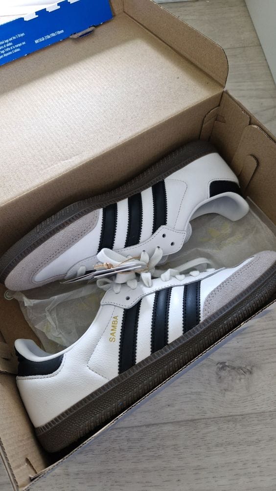 Customer photo review of Adidas Samba OG Cloud White Men's