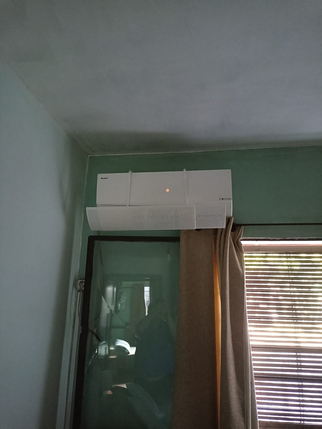 Customer photo review of Deflector Disperser para Aire Acondicionado Milhome