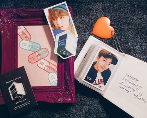 Customer photo review of D-DAY Open Door Pin (Silver Version)