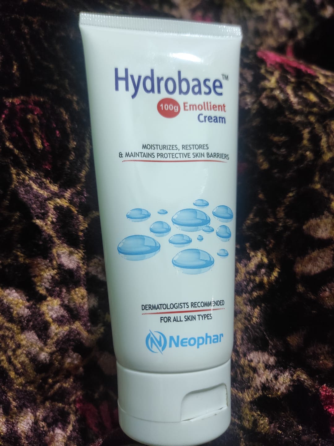 Customer photo review of Hydrobase Emollient Cream