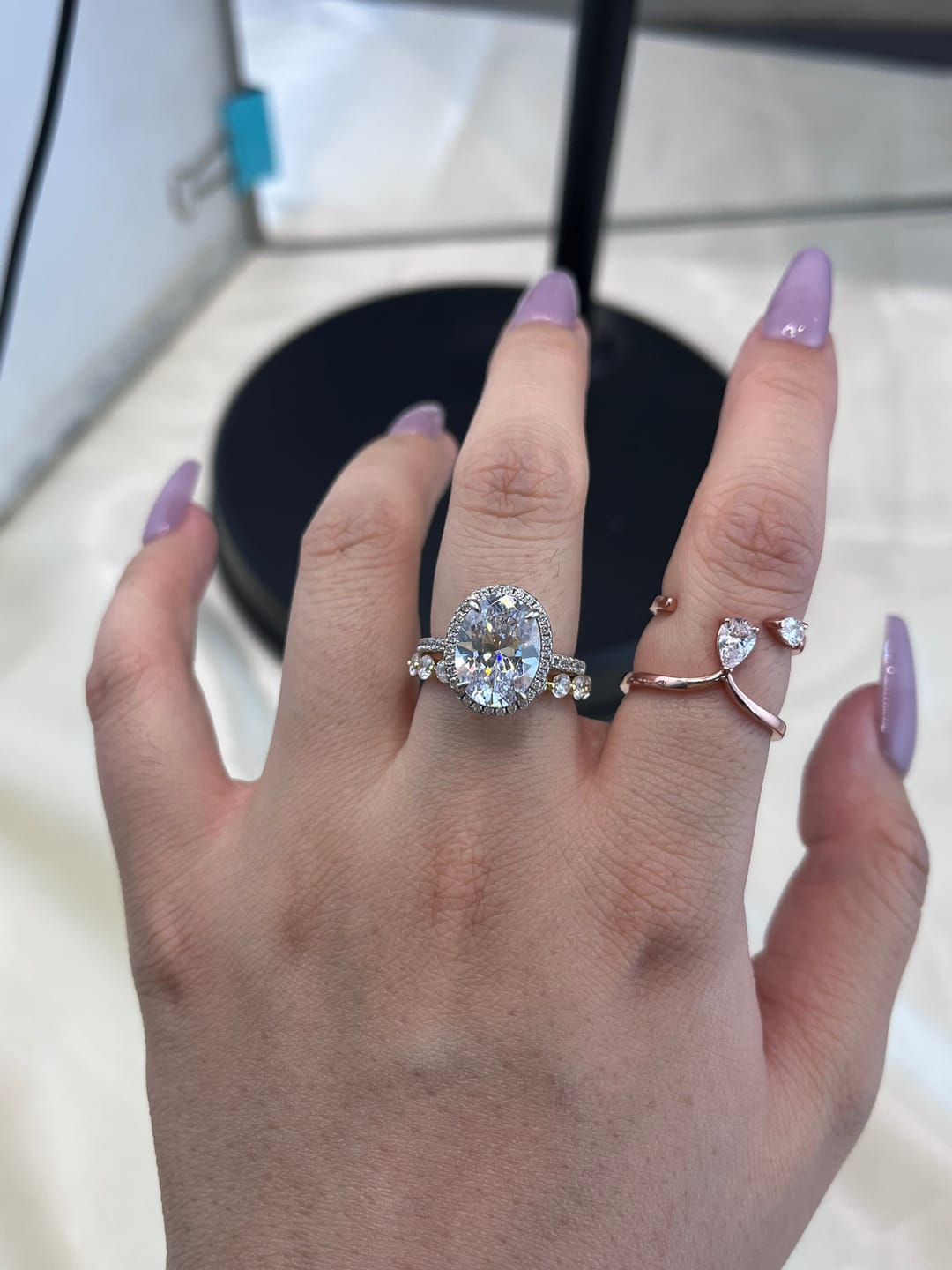 Customer photo review of Louily Halo 3.5Ct Oval Cut Simulated Diamond Engagement Ring In Sterling Silver