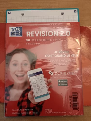 Avis photo d'un client sur Fiches de révision REVISION 2.0 OXFORD # 50 fiches 14,8 x 21 cm - petits carreaux