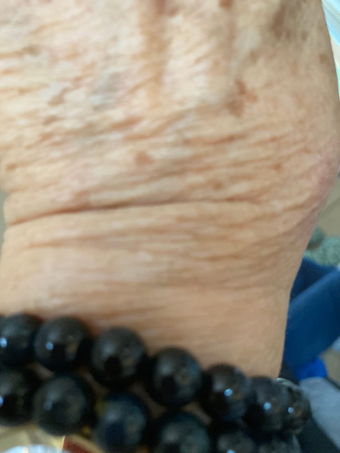 Customer photo review of Bracelet "Ange Gardien" en Oeil de Faucon