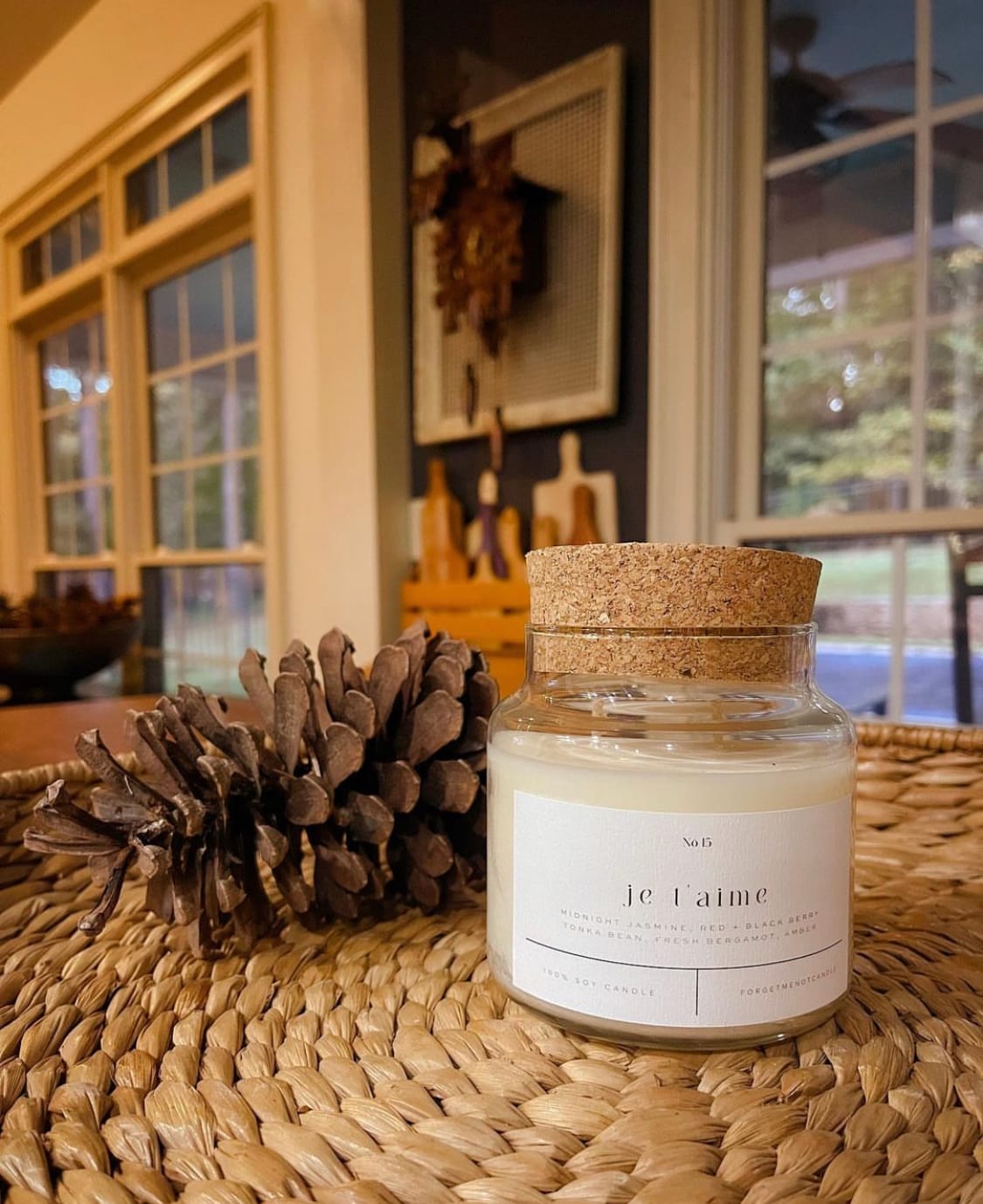 Customer photo review of Je T'aime 22 oz Glass Candle