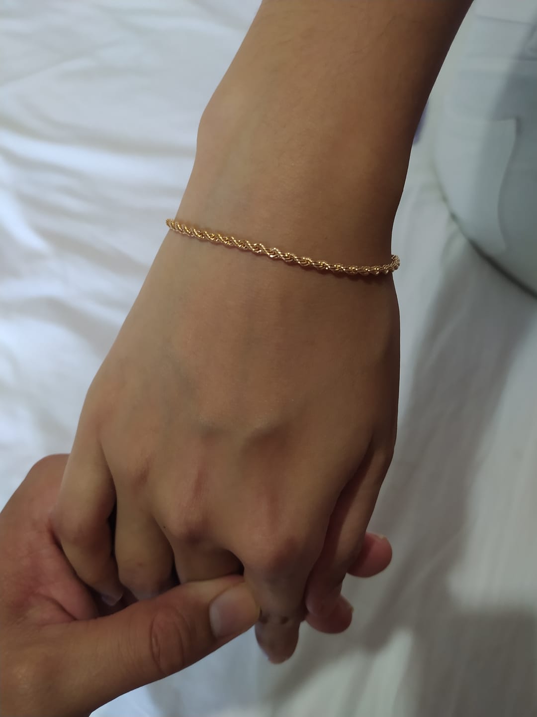 Customer photo review of Pulseras Lazo en Oro laminado 18k Para Pareja