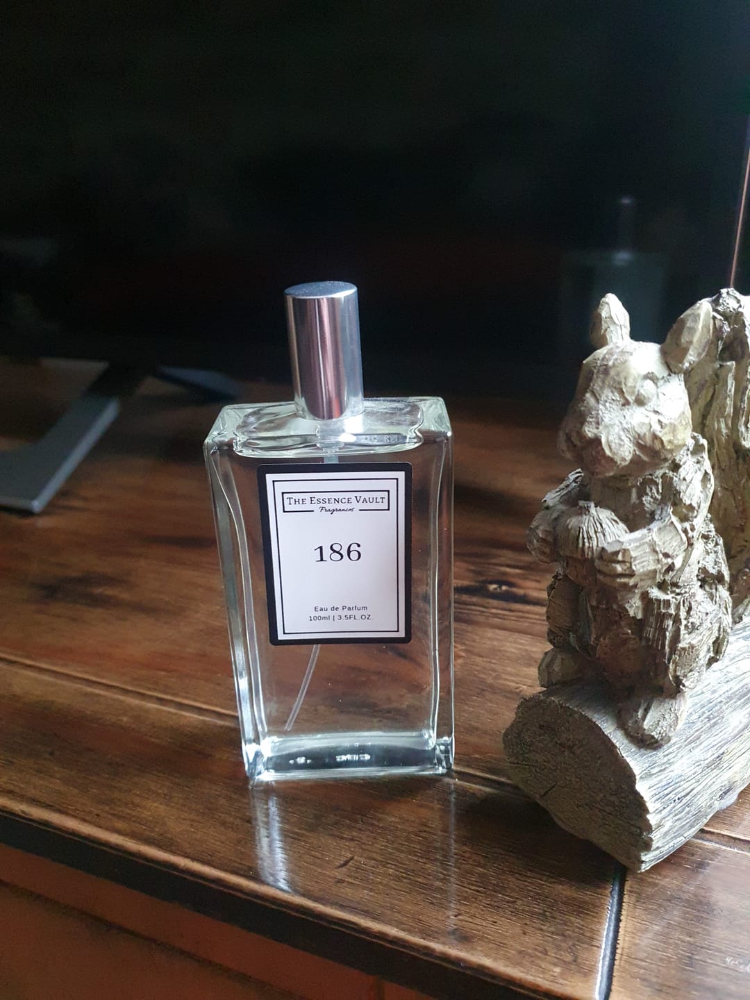 Customer photo review of Oudh Wood & Leather Eau De Parfum