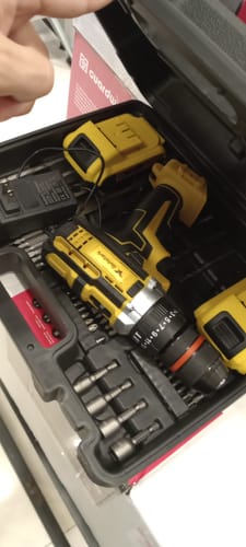 Customer photo review of Rotomartillo Taladro Inalambrico Atornillador 20v 300w 69pz