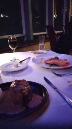 Customer photo review of Menú Golden