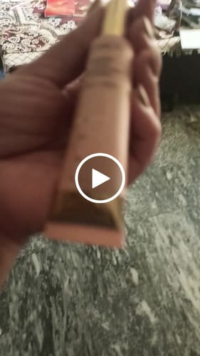 Customer video review of O.TWO.O ROSE GOLD LIQUID HIGHLIGHTER