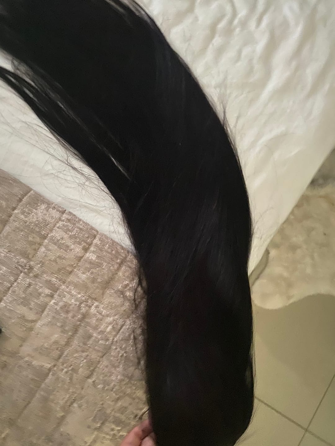 Customer photo review of Wear And Go 18 - 32 inch 5x5 Lace Frontal Closure Glueless Straight Wig