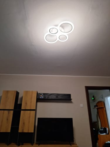 Customer photo review of Lustra LED 2+2 CIRCLE Design Alb Echivalent 400W Telecomanda