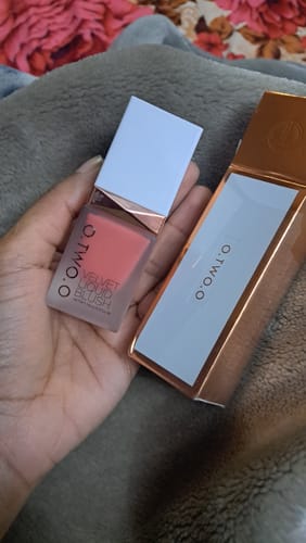 Customer photo review of O.TWO.O LIQUID BLUSH