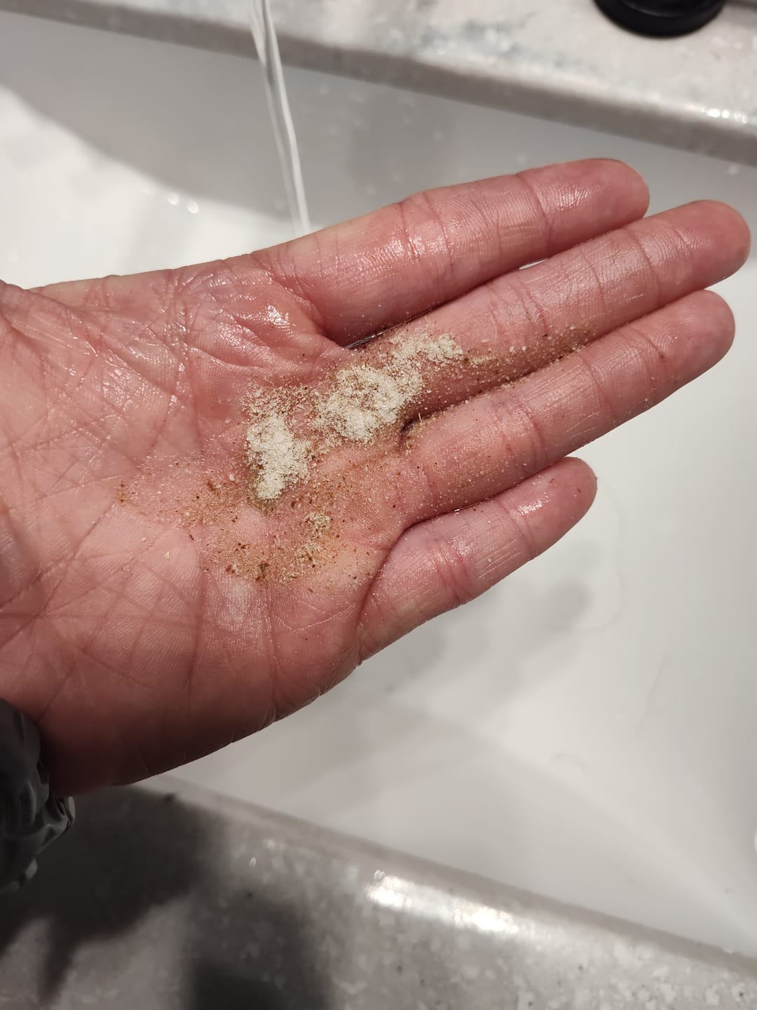 Customer photo review of The BEST Hand Cleaner