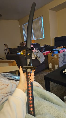 Customer photo review of Bleach Kurosaki Ichigo Bankai Tensa Zangetsu Katana Sword
