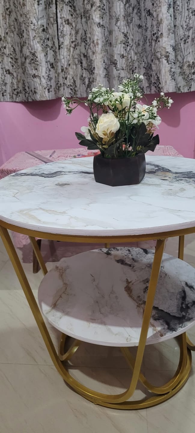 Customer photo review of Ereteken ART Round Gold Coffee Table,2 Tier Coffee Tables for Living Room
