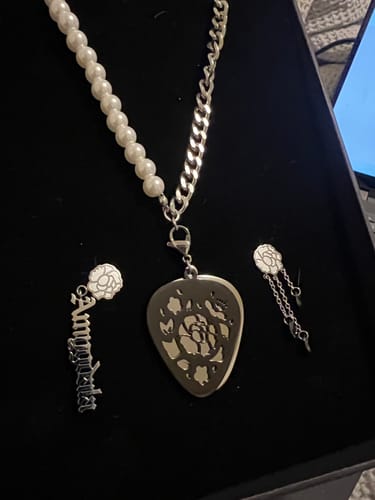 Customer photo review of BTS Suga Amygdala Jewelry