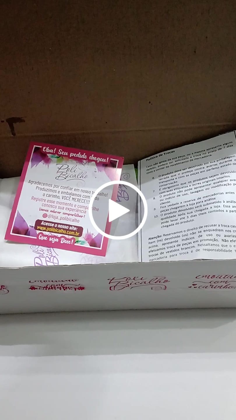 Customer video review of Vestido Midi Alça Elástico Bolinhas- Estampado