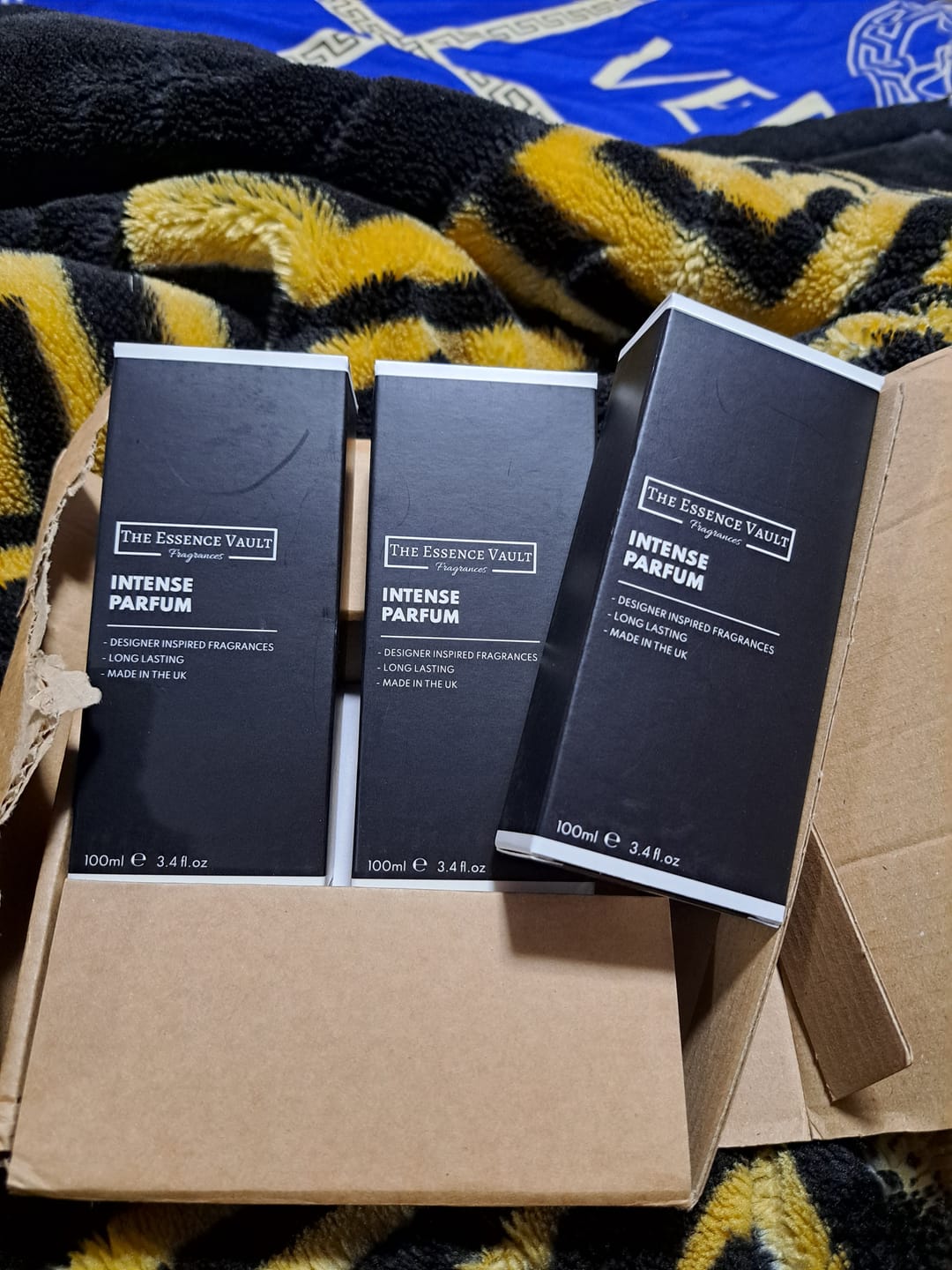 Customer photo review of 100ml x3 Intense Perfume Set